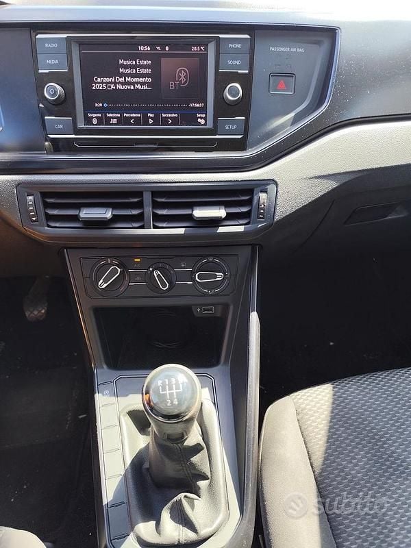 Usata VW Polo 65 CV (47 kW) 2019 Grigio Utilitaria