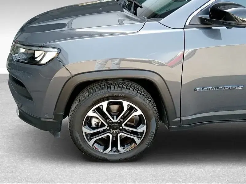 Usata Jeep Compass Limited 190 CV (139 kW) 2022 Grigio SUV