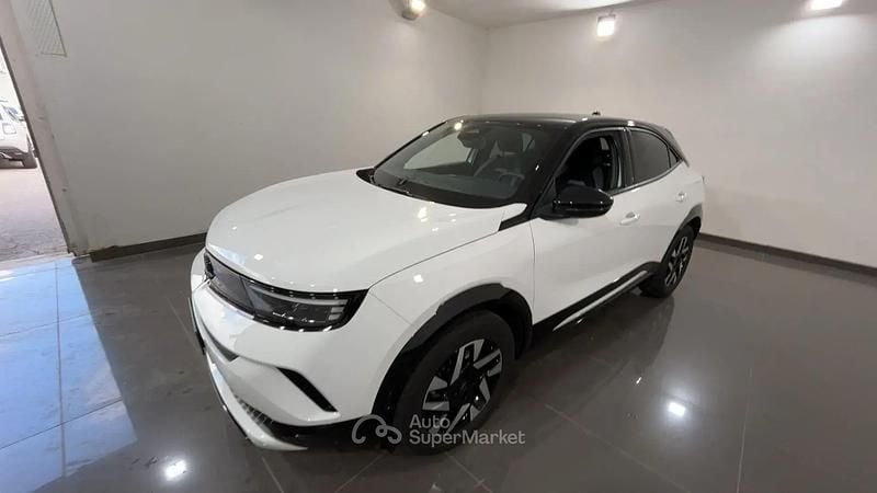 Usata Opel Mokka 136 CV (100 kW) 2025 Bianco SUV