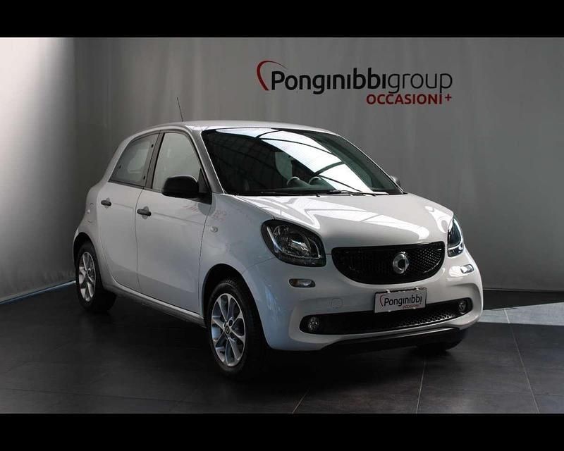Usata Smart ForFour 71 CV (52 kW) 2019 Bianco Utilitaria
