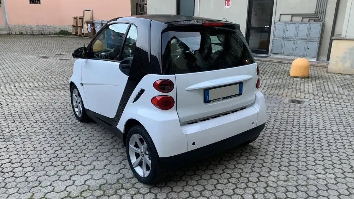Usata Smart ForTwo Coupé Pulse 71 CV (52 kW) 2009 Coupé