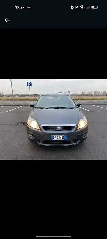 Usata Ford Focus 109 CV (80 kW) 2008 Blu Berlina