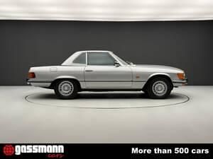 Begagnad Mercedes SL450 224 HK (164 kW) 1973 Silver Cab
