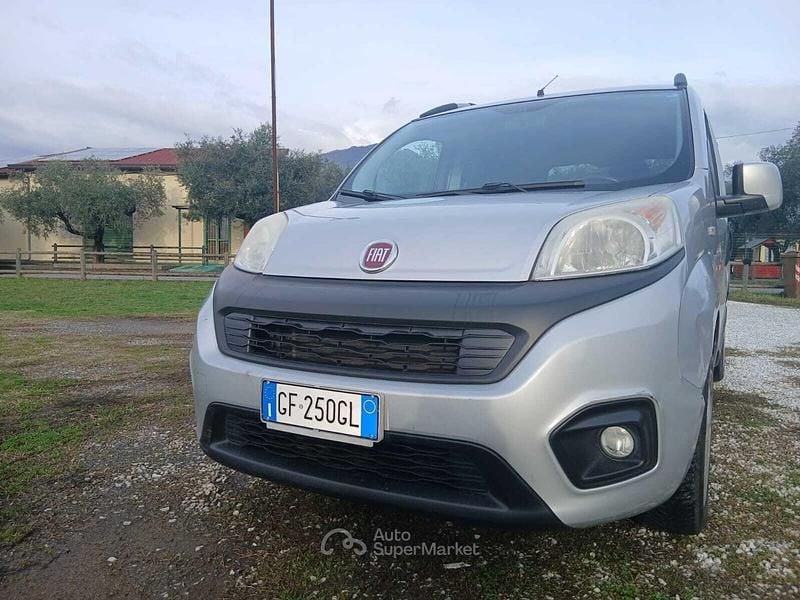 Usata Fiat Qubo Trekking 80 CV (58 kW) 2017 Argento Monovolume