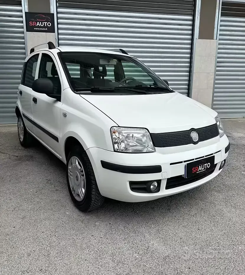 Usata Fiat Panda Dynamic 77 CV (56 kW) 2012 Bianco Utilitaria