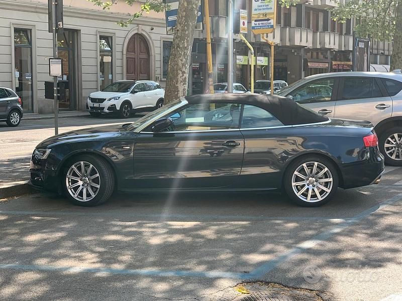 Usata Audi A5 Cabriolet 211 CV (155 kW) 2013 Blu Cabrio