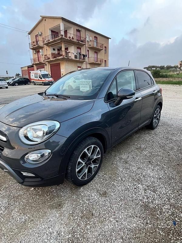 Usata Fiat 500X Cross 120 CV (88 kW) 2016 Grigio SUV