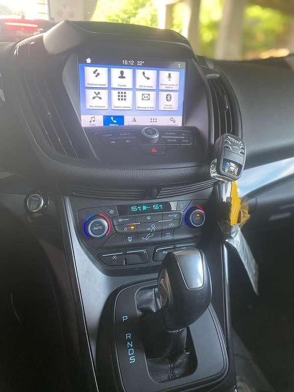 Usata Ford Kuga Individual 163 CV (119 kW) 2019 SUV