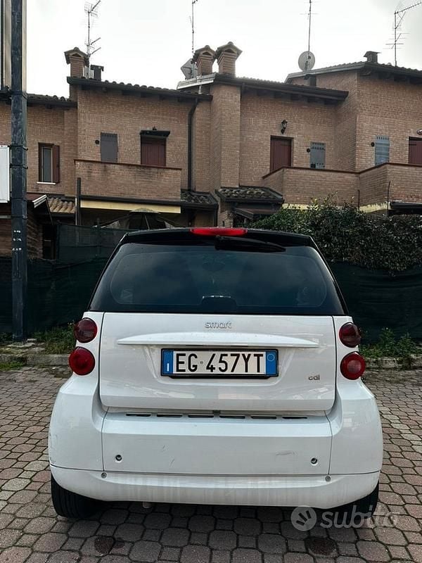 Usata Smart ForTwo Coupé 2011 Bianco Coupé