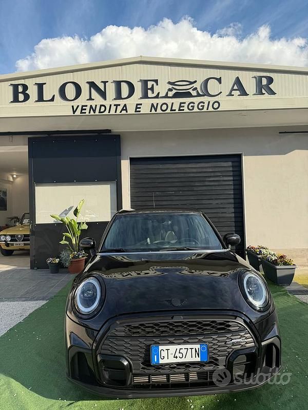 Usata Mini John Cooper Works 136 CV (100 kW) 2021 Nero Utilitaria