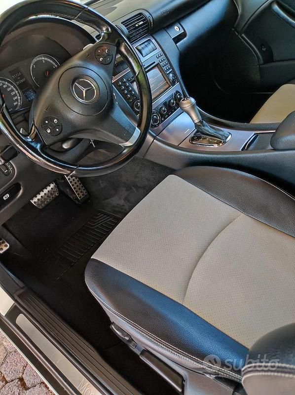 Usata Mercedes CLC220 150 CV (110 kW) 2010 Bianco Utilitaria