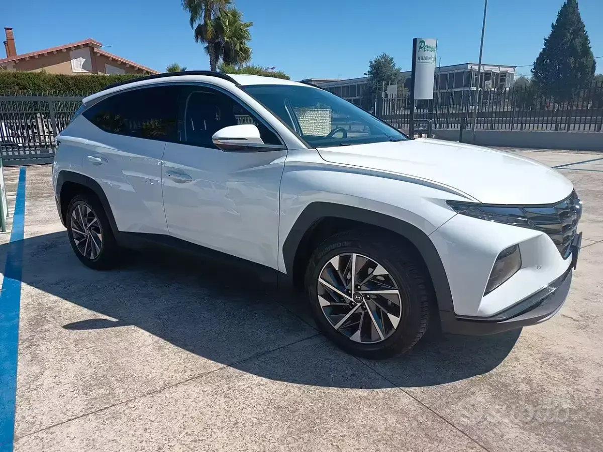 Usata Hyundai Tucson 116 CV (85 kW) 2022 Bianco SUV