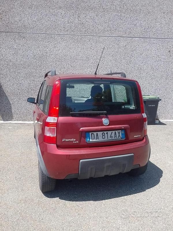 Usata Fiat Panda 2006 Rosso Utilitaria