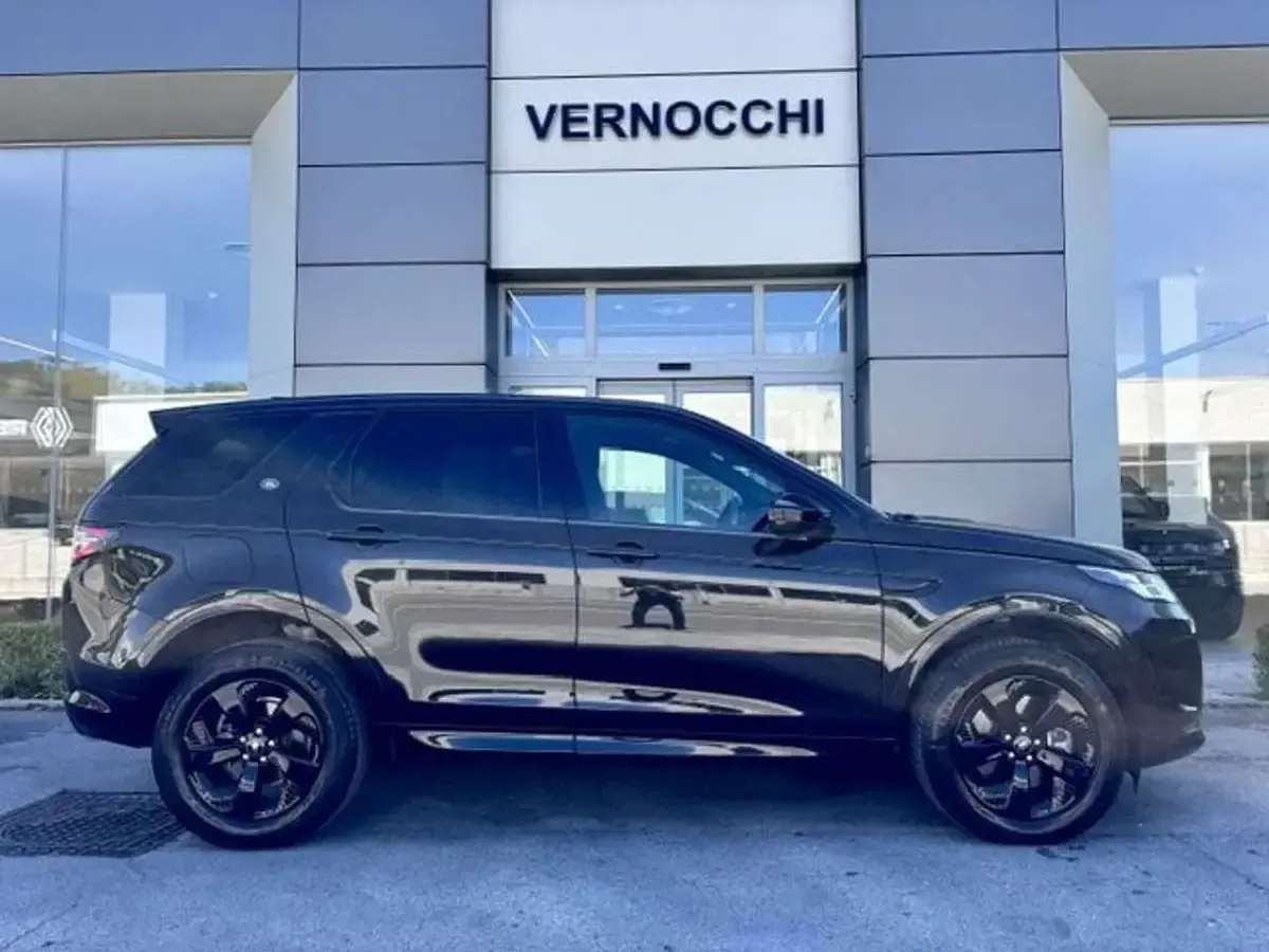 Usata Land Rover Discovery Sport R-Dynamic 163 CV (119 kW) 2022 Nero SUV