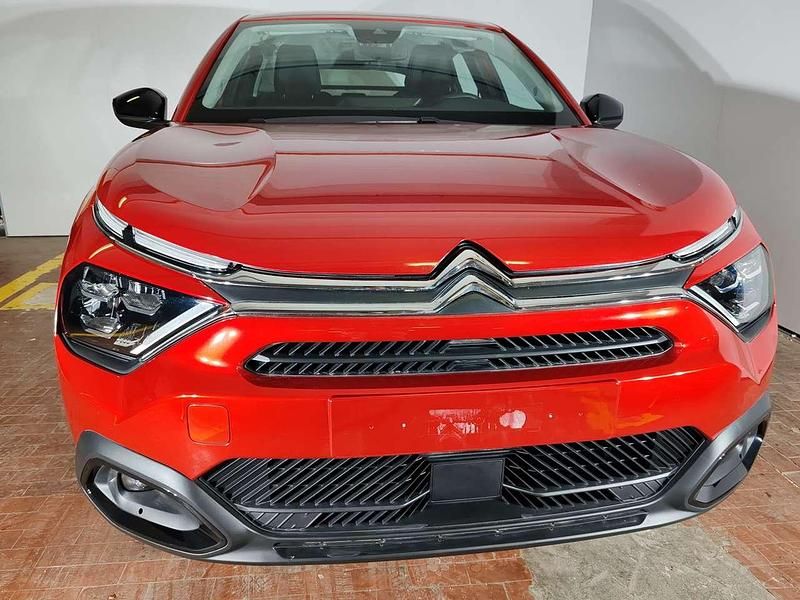 Usado Citroën C4 131 CV (96 kW) 2024 Rojo SUV