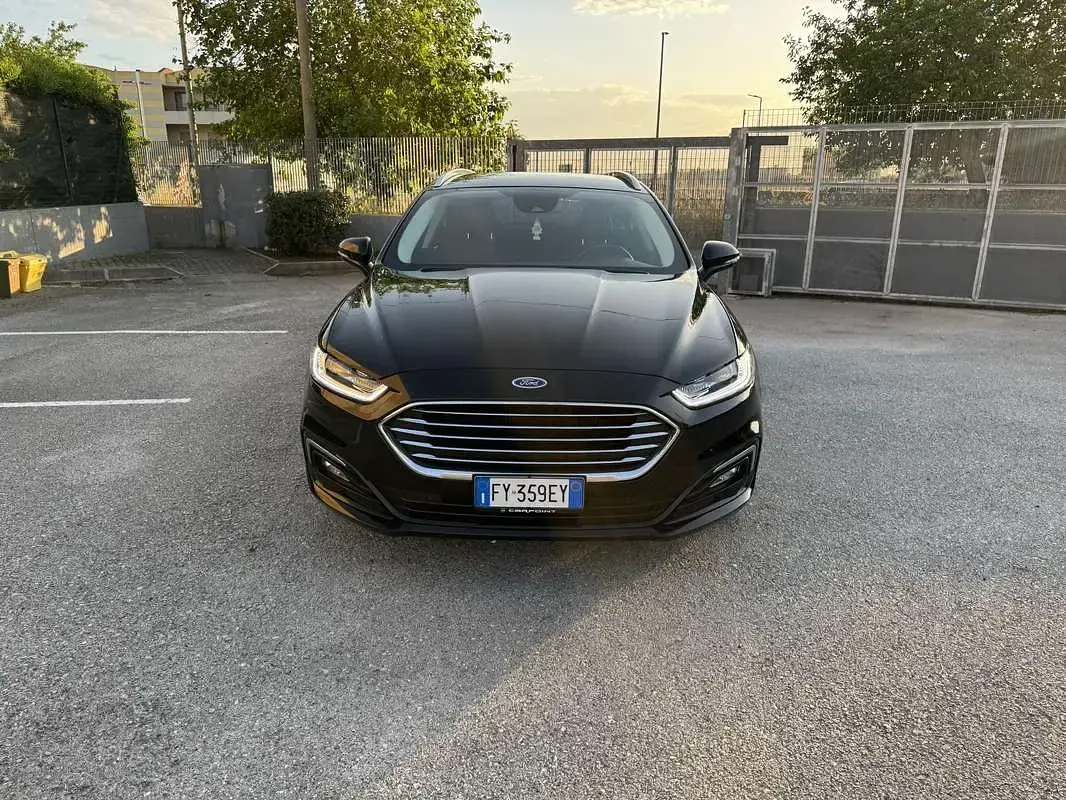 Usata Ford Mondeo Business Edition 150 CV (110 kW) 2019 Nero Station wagon