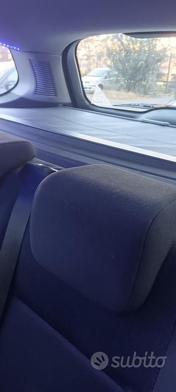 Usata Ford Focus 125 CV (91 kW) 2006 Grigio Station wagon