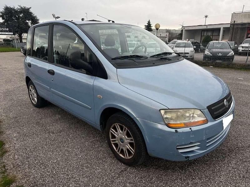 Usata Fiat Multipla 103 CV (75 kW) 2006 Blu/azzurro Monovolume