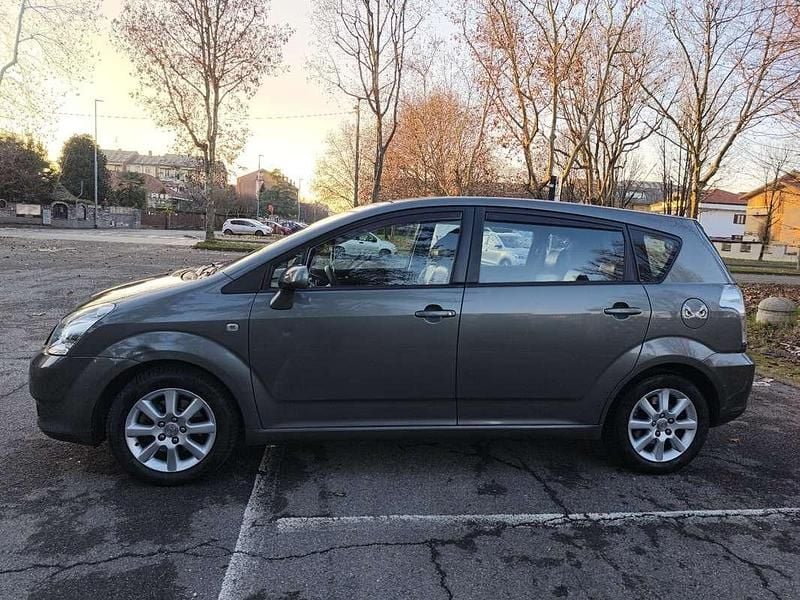 Usata Toyota Corolla 129 CV (94 kW) 2005 Station wagon