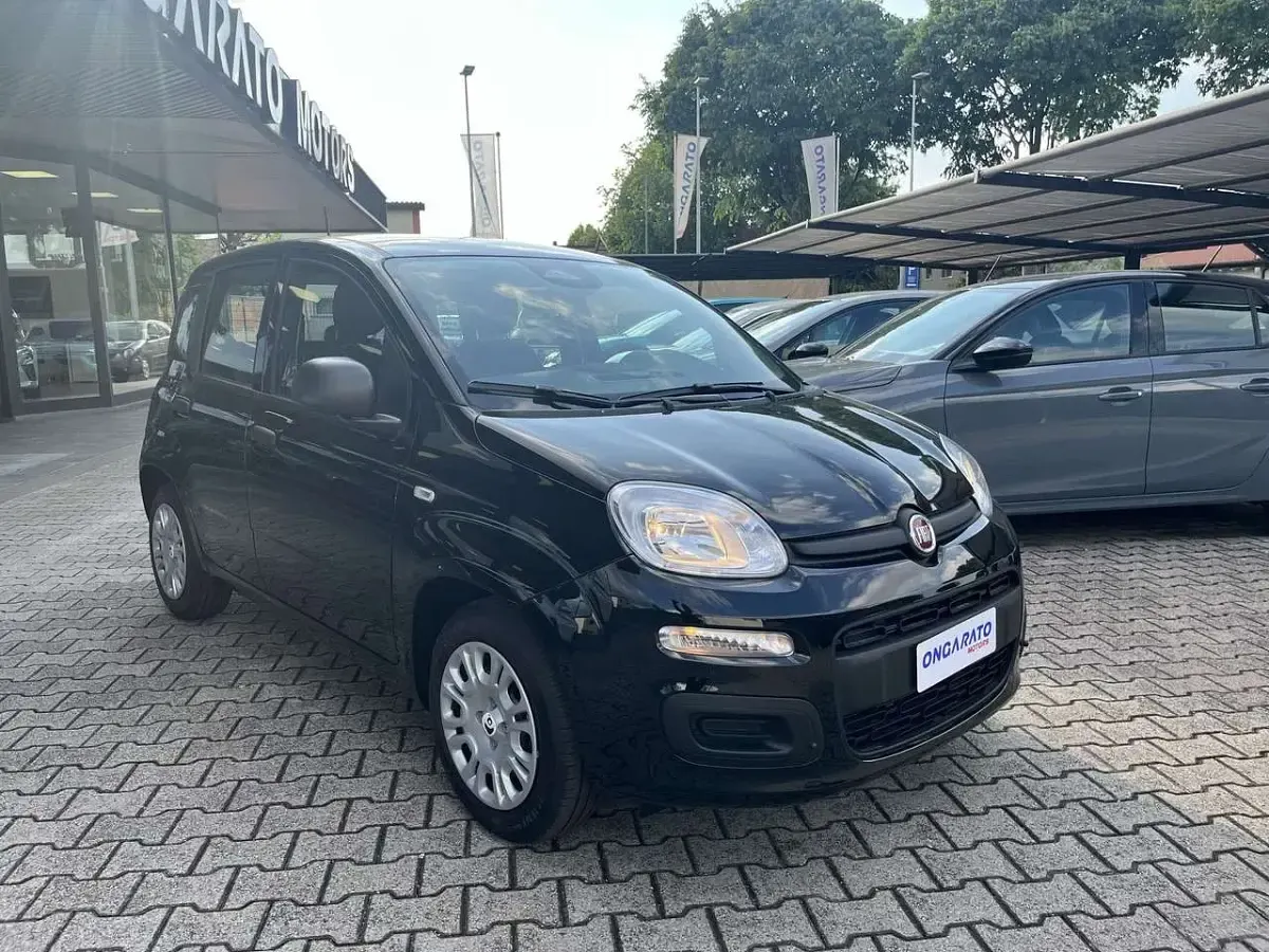 Nuova Fiat Panda Icon 65 CV (47 kW) 2026 Nero Utilitaria