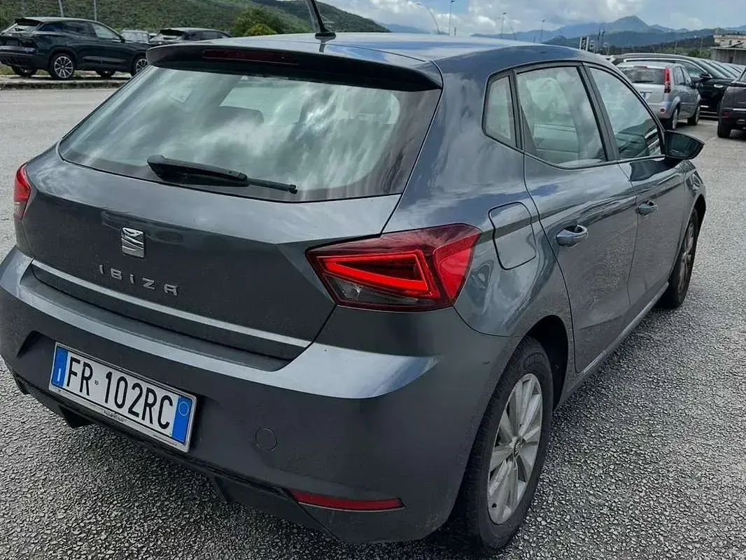 Second-hand Seat Ibiza Style 75 CP (55 kW) 2018 Gri Hatchback