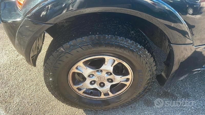 Usata Mitsubishi Pajero 165 CV (121 kW) 2001 Nero SUV