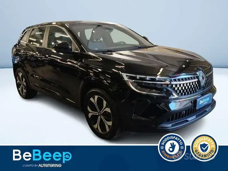 Usata Renault Austral Equilibre 131 CV (96 kW) 2023 Nero metallizzato SUV
