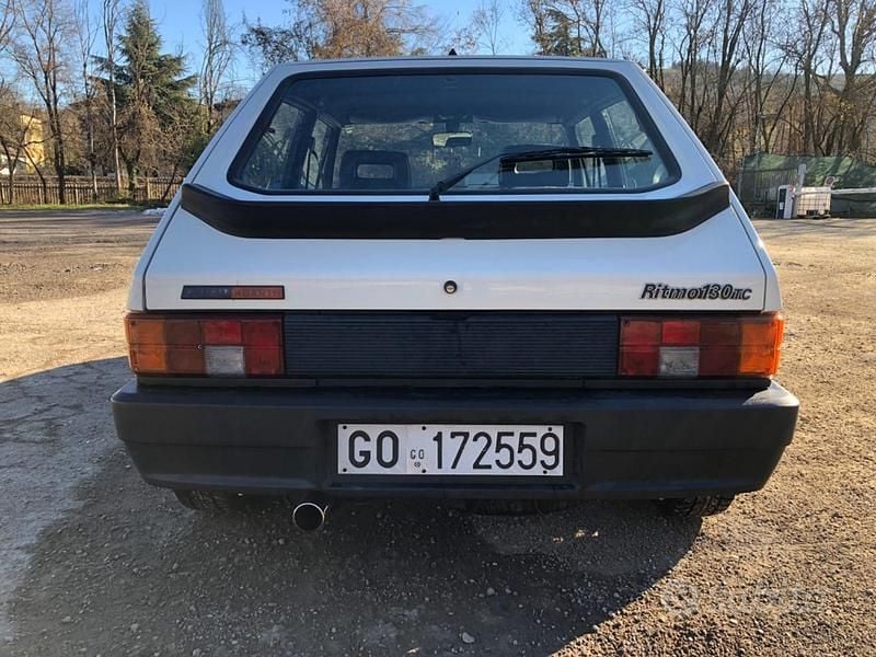 Usata Fiat Ritmo Abarth 130 CV (95 kW) 1985 Bianco Berlina