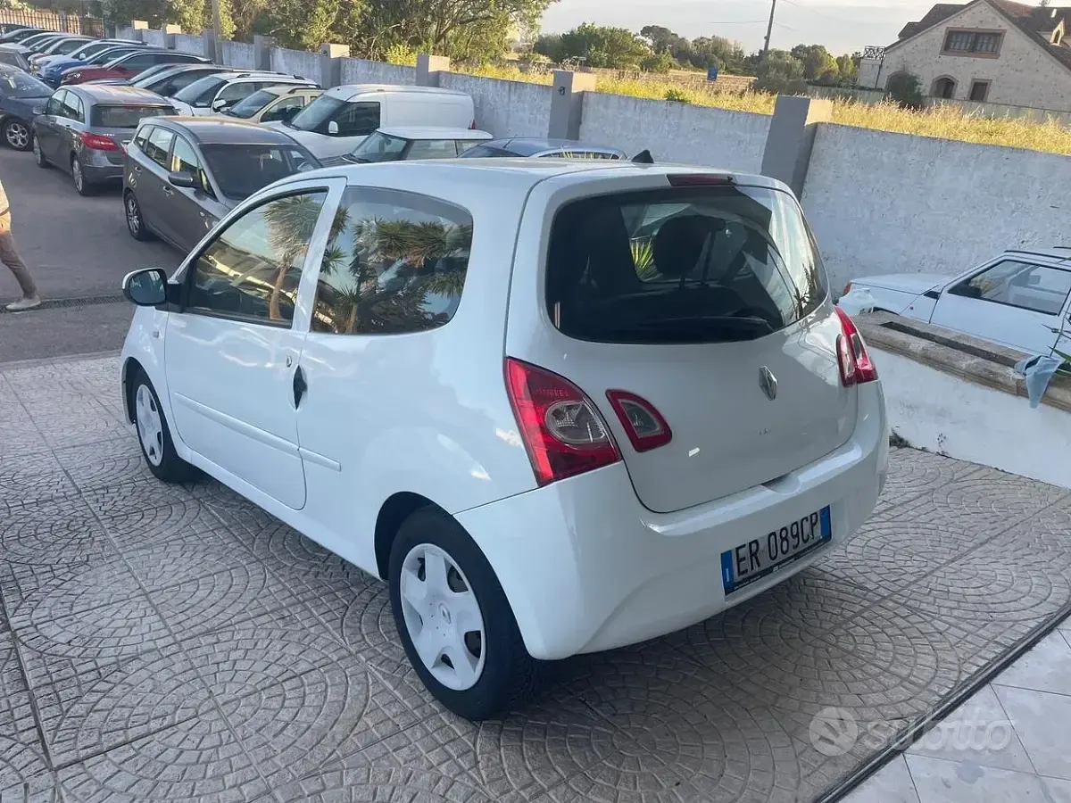 Usata Renault Twingo 75 CV (55 kW) 2013 Bianco Utilitaria