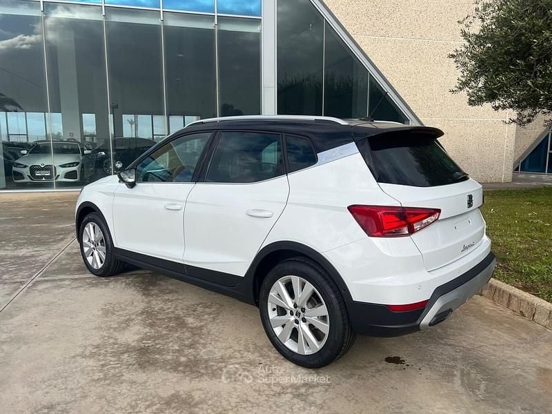 Nuevo Seat Arona Xperience 116 CV (85 kW) 2026 Blanco SUV