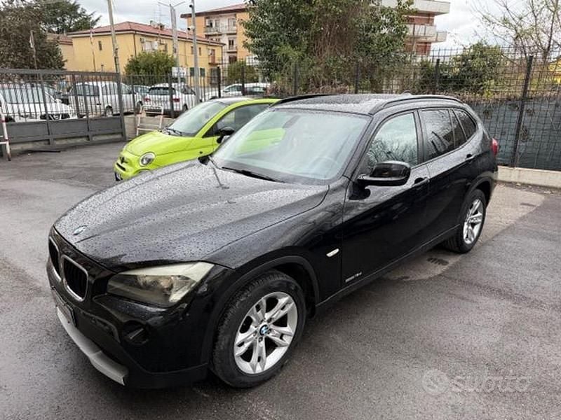 Usata BMW X1 143 CV (105 kW) 2011 Nero metallizzato SUV