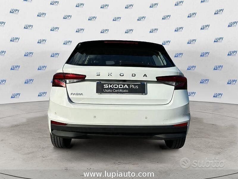 Usata Skoda Fabia 80 CV (58 kW) 2025 Bianco Utilitaria