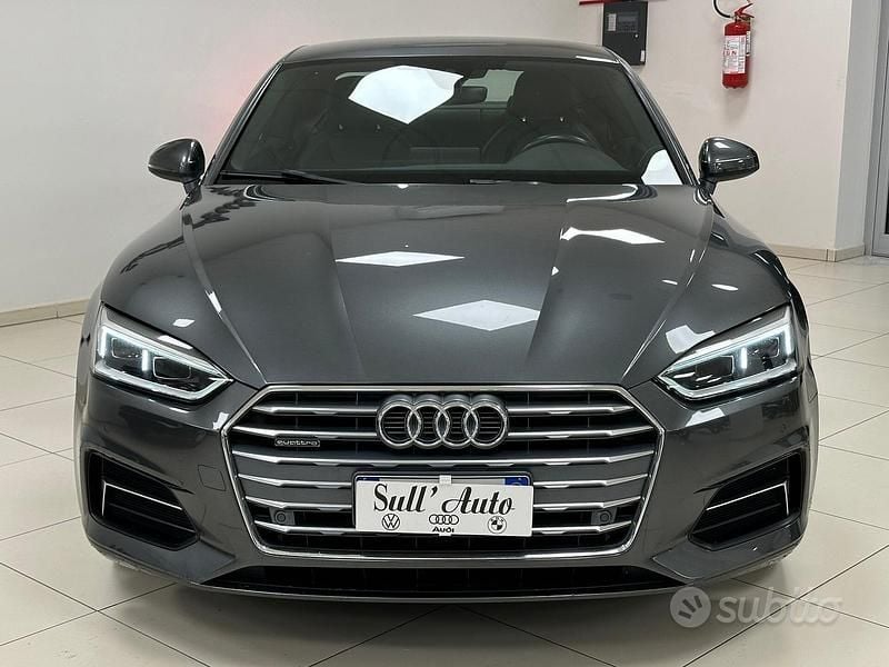 Usata Audi A5 S-Line 190 CV (139 kW) 2019 Grigio Coupé