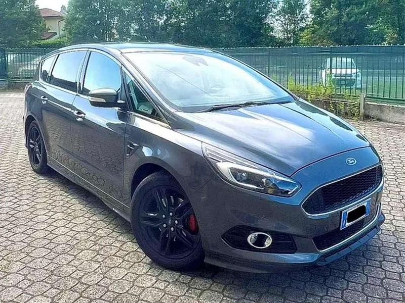Usata Ford S-MAX Business Edition 150 CV (110 kW) 2017 Grigio Monovolume