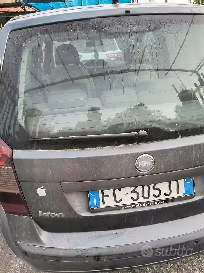 Usata Fiat Idea 69 CV (50 kW) 2016 Grigio Monovolume