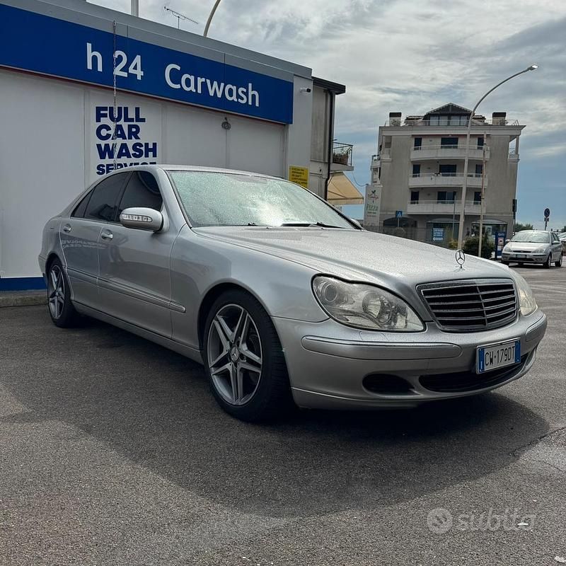 Grigio Usata 2005 Mercedes S320 Tre volumi | 7500 € (Super prezzo) - Immagine 1/4