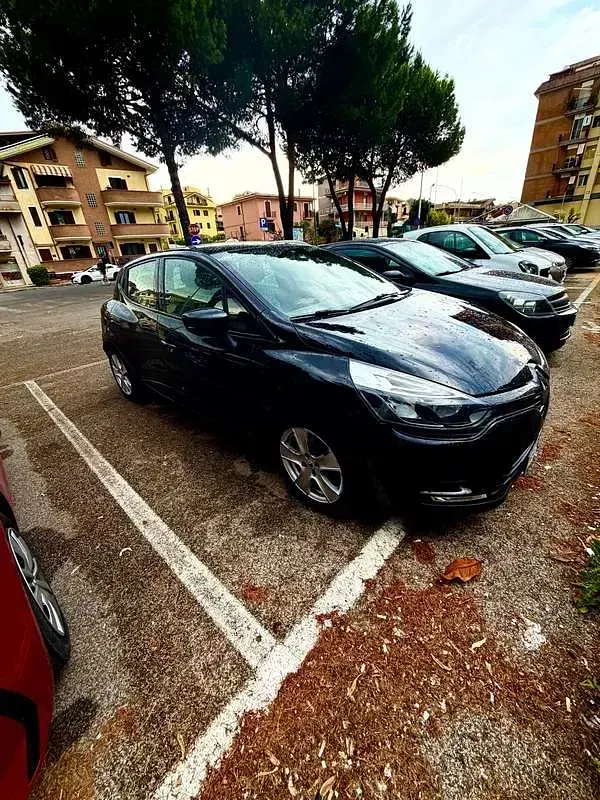 Usata Renault Clio IV 65 CV (47 kW) 2017 Berlina
