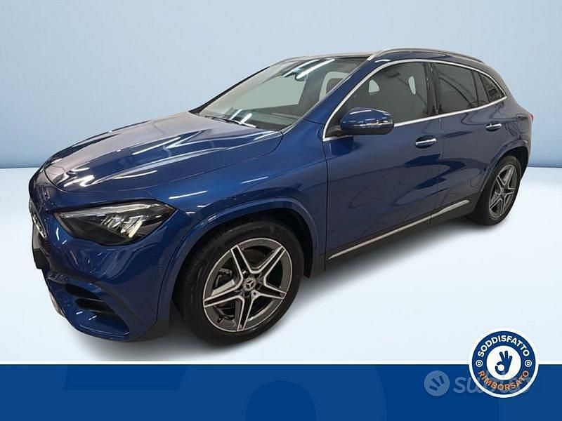 Usata Mercedes GLA200 AMG line 149 CV (109 kW) 2025 Blu SUV
