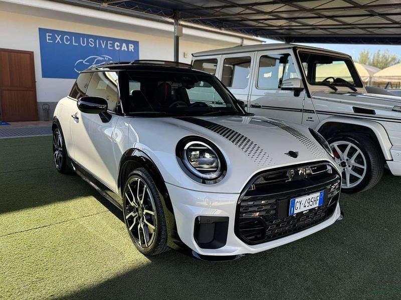 Usata Mini John Cooper Works 204 CV (150 kW) 2025 Nanuq white Utilitaria