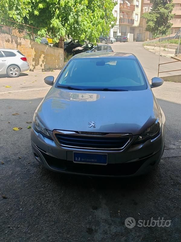 Usata Peugeot 308 112 CV (82 kW) 2017 Grigio Berlina