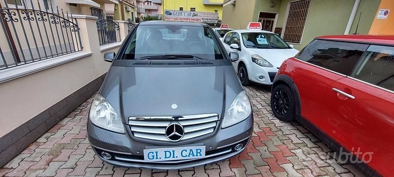 Marrone Usata 2008 Mercedes A170 Elegance Coupé | 3800 € (Buon prezzo) - Immagine 1/4