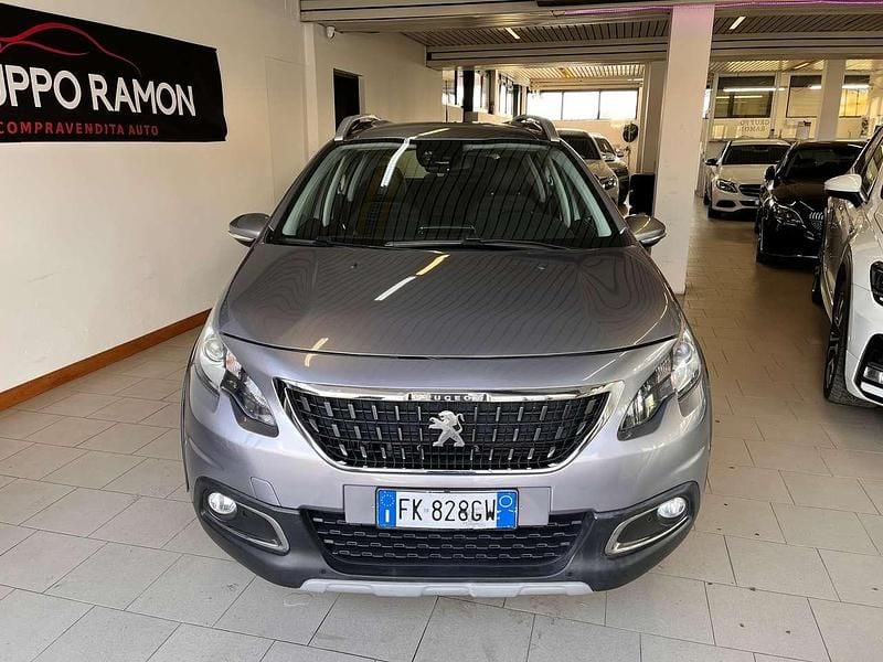 Usata Peugeot 2008 Allure 110 CV (80 kW) 2017 Grigio SUV