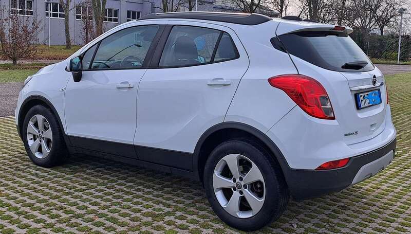 Usato 2018 Opel Mokka X 1.6 Benzin 116 CV (13.600 €)