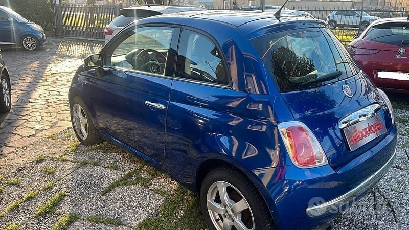 Usata Fiat 500 Lounge 69 CV (50 kW) 2010 Blu Berlina