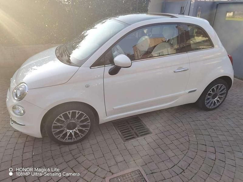 Usata Fiat 500 Collezione 69 CV (50 kW) 2019 Bianco Utilitaria