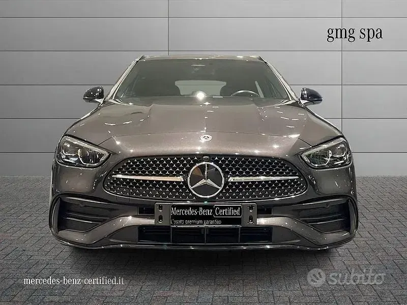 Usata Mercedes C220 AMG 197 CV (144 kW) 2023 Grigio Station wagon