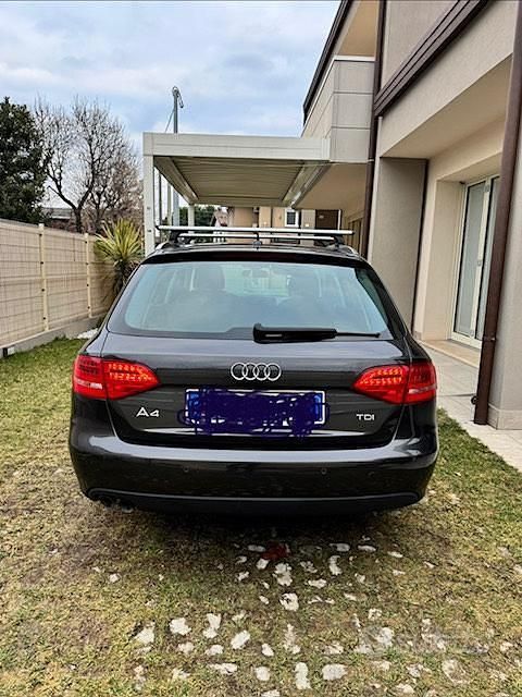 Usata Audi A4 Advanced Plus 143 CV (105 kW) 2012 Grigio Station wagon