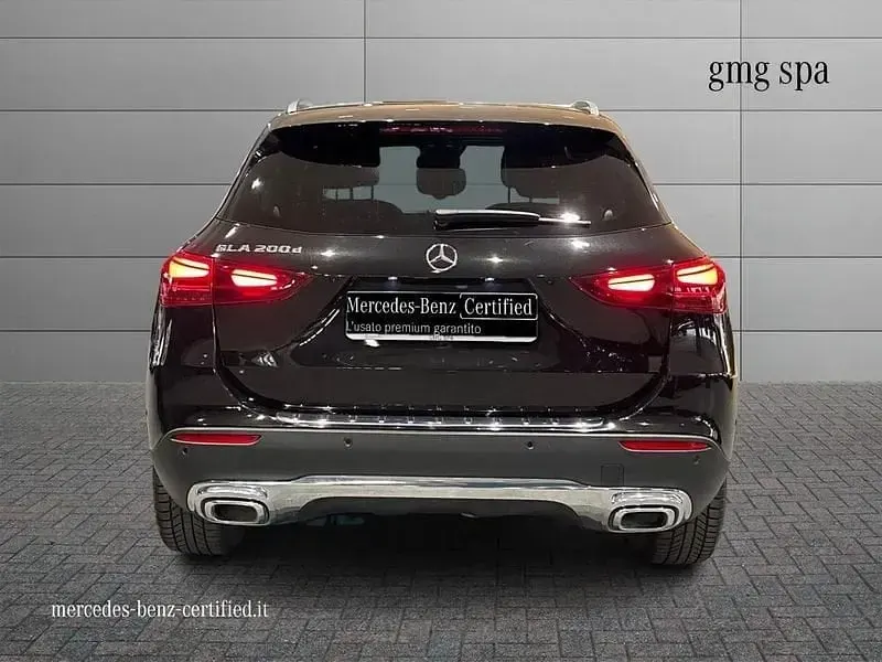 Usata Mercedes GLA200 Advanced 150 CV (110 kW) 2023 Nero SUV