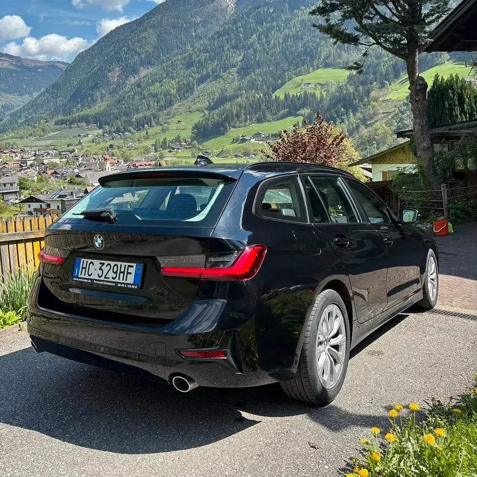 Usata BMW 318 150 CV (110 kW) 2026 Nero Station wagon