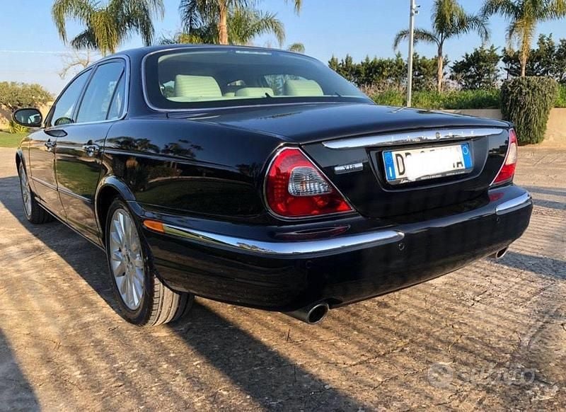 Usata Jaguar XJ8 298 CV (219 kW) 2003 Berlina